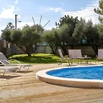 Apartament Feronia *