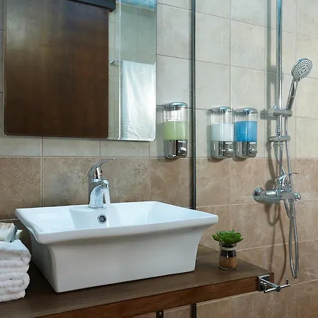 Feronia Apartment Hersonissos (Crete)