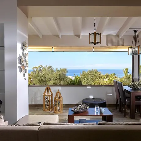 Feronia Apartment Hersonissos (Crete)